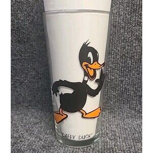 Vintage Daffy Duck Pepsi Collector Warner Bros. 1973 Looney Tunes Glass